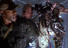 Virus (1999) Virus (1999)